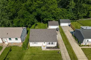 2525 Kingsport Way, Akron, OH 44314 - Photo 7