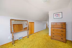 2525 Kingsport Way, Akron, OH 44314 - Photo 23