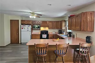 14816 Rock Creek Rd, Chardon, OH 44024 - Photo 9