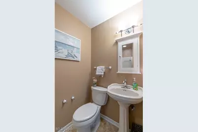 4064 Diana Drive, Grandview Heights, OH 44147 - Photo 25
