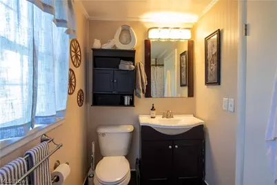 10381 Portage Street NW, Canal Fulton, OH 44614 - Photo 15