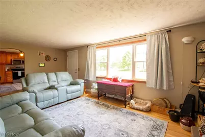 10381 Portage Street NW, Canal Fulton, OH 44614 - Photo 5