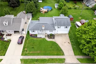 255 Wolf Ave, Wadsworth, OH 44281 - Photo 3