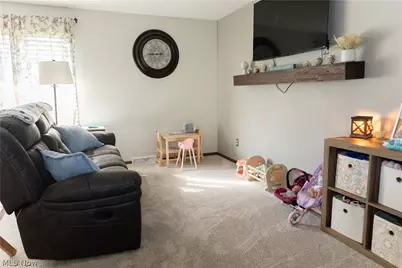 2122 Windham Street NE, Canton, OH 44721 - Photo 11