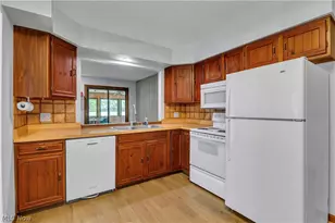 6635 Taylor Rd, Painesville, OH 44077 - Photo 13