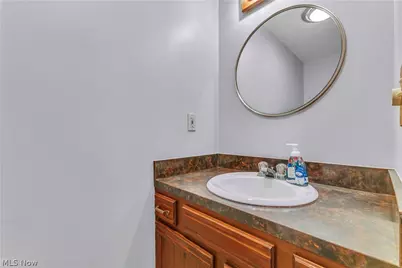 6635 Taylor Road, Painesville, OH 44077 - Photo 15