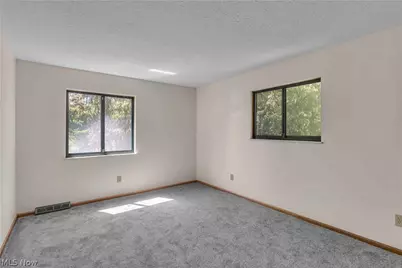 6635 Taylor Road, Painesville, OH 44077 - Photo 31