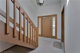 1341 Fox Run Dr, Youngstown, OH 44512 - Photo 23