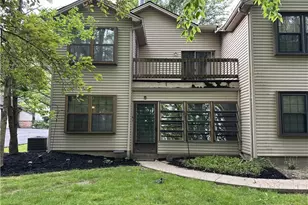 1341 Fox Run Dr, Youngstown, OH 44512 - Photo 25