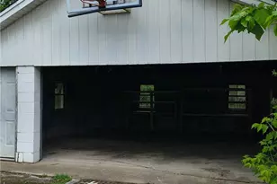 1966 Smithfield St, Youngstown, OH 44509 - Photo 7