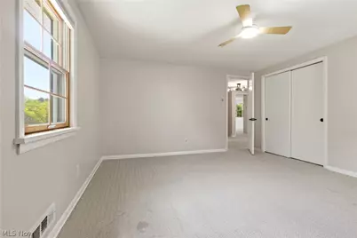 2056 Laurel Hill Drive, South Euclid, OH 44121 - Photo 23