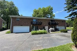 1236-1238 Bowen Circle NW, Canton, OH 44708 - Photo 3