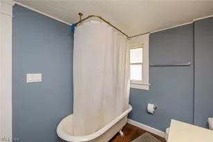 2332 17th St SW, Akron, OH 44314 - Photo 29