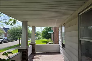 19509 Kewanee Ave, Loveland, OH 44119 - Photo 3