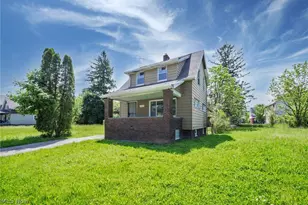 11400 Continental Ave, Loveland, OH 44104 - Photo 3