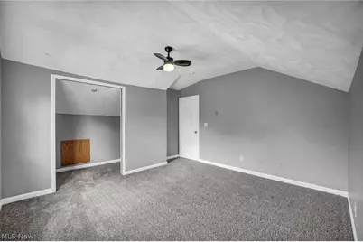 15809 Raymond Street, Maple Heights, OH 44137 - Photo 33