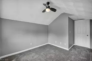 15809 Raymond St, Maple Heights, OH 44137 - Photo 29