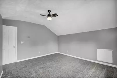 15809 Raymond Street, Maple Heights, OH 44137 - Photo 41