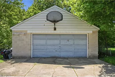 33 E Earle Avenue, Youngstown, OH 44507 - Photo 25