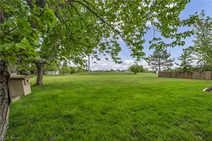 4405 Lexington Ridge Dr, Medina, OH 44256 - Photo 43