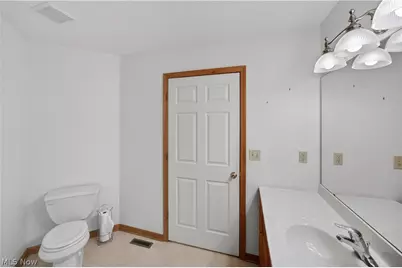 7342 Glengary Drive, Sagamore Hills, OH 44067 - Photo 33