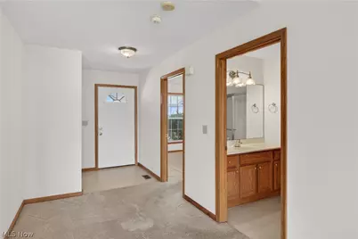 7342 Glengary Drive, Sagamore Hills, OH 44067 - Photo 3