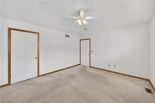 7342 Glengary Dr, Sagamore Hills, OH 44067 - Photo 29