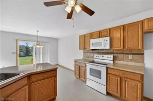 7342 Glengary Dr, Sagamore Hills, OH 44067 - Photo 17