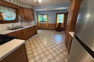 1557 D St, Lorain, OH 44052 - Photo 13