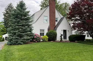 134 Park Ave, New London, OH 44851 - Photo 1