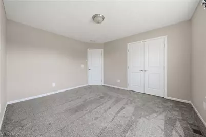 7185 Gauntlet Street SW, Massillon, OH 44646 - Photo 25