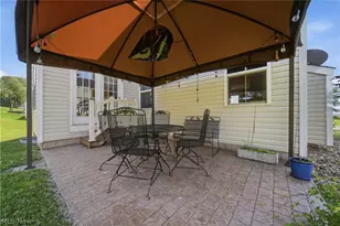 7185 Gauntlet St SW, Massillon, OH 44646 - Photo 19