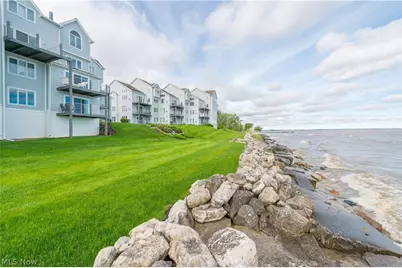 215 Grand Harbour, Vermilion, OH 44089 - Photo 43