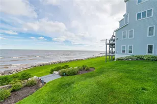 215 Grand Harbour, Vermilion, OH 44089 - Photo 37