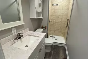 392 Bailey Ct, Akron, OH 44304 - Photo 5