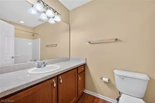500 Glen Hollow Cir, Aurora, OH 44202 - Photo 27