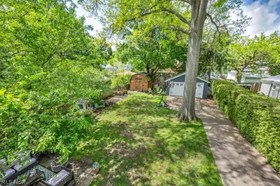 202 Kenilworth Drive, Akron, OH 44313 - Photo 43