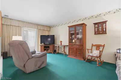 3066 Kent Road #2, Stow, OH 44224 - Photo 5