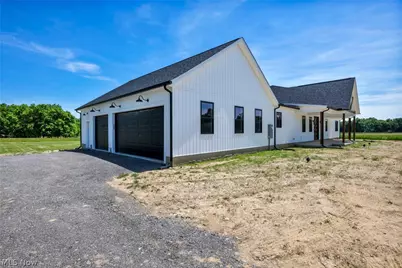 11605 Aquilla Road, Chardon, OH 44024 - Photo 3