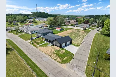 110 Carlisle Avenue, Mingo Junction, OH 43938 - Photo 25