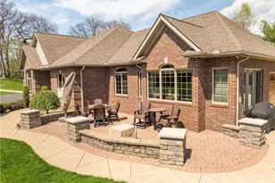4101 Cove Cir NW, Canton, OH 44708 - Photo 47