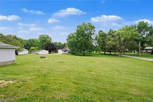 2622 Tallmadge Rd, Ravenna, OH 44266 - Photo 35