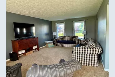 11270 Grand Valley Drive NW, Uniontown, OH 44685 - Photo 13