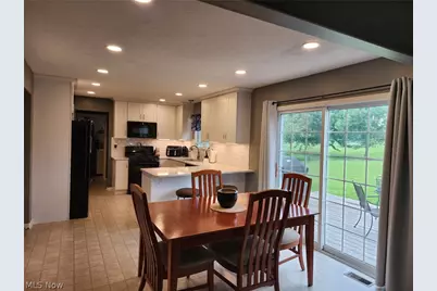 11270 Grand Valley Drive NW, Uniontown, OH 44685 - Photo 7