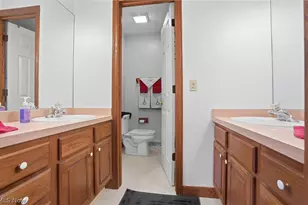 6394 Meadowbrook Dr, Mentor, OH 44060 - Photo 39