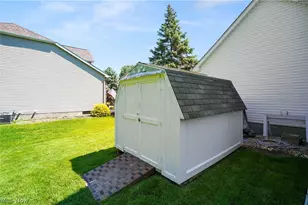 6394 Meadowbrook Dr, Mentor, OH 44060 - Photo 47