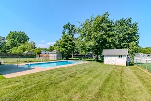 5600 Reef Rd, Mentor on the Lake, OH 44060 - Photo 33
