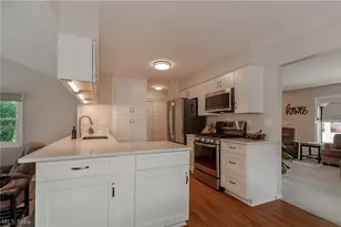 5600 Reef Rd, Mentor on the Lake, OH 44060 - Photo 3
