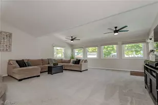 5600 Reef Rd, Mentor on the Lake, OH 44060 - Photo 11