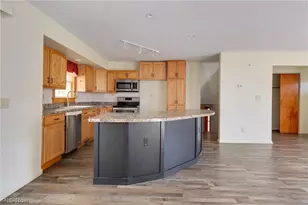 9416 Kieffer Rd, Mantua, OH 44255 - Photo 11
